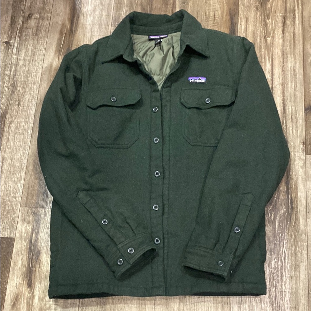 Patagonia Men's Fjord insulated flannel jacket. Size S